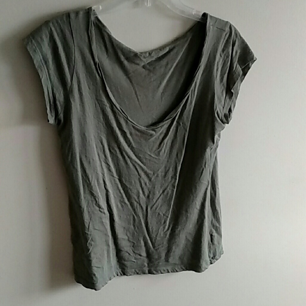Green tshirt